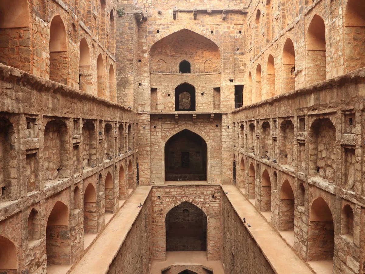 The Golden Triangle Luxury Train India: A Royal Sojourn for 2026
