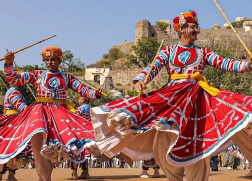 The Regal Odyssey: Exploring Jaipur, Udaipur, and Jaisalmer via the Palace on Wheels
